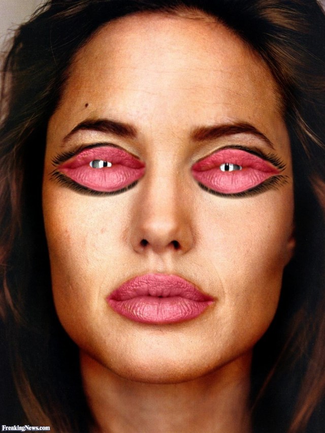 Lips-of-Angelina-Jolie-35018