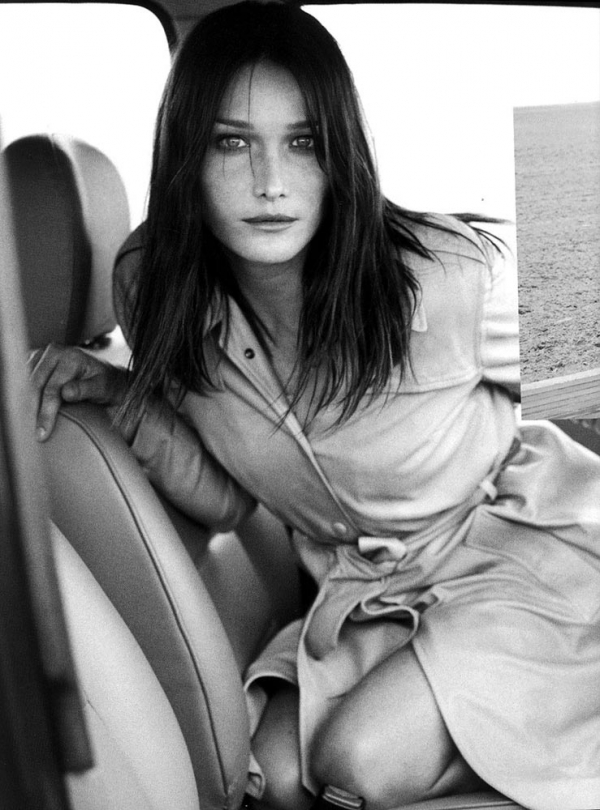 carla-bruni56261i